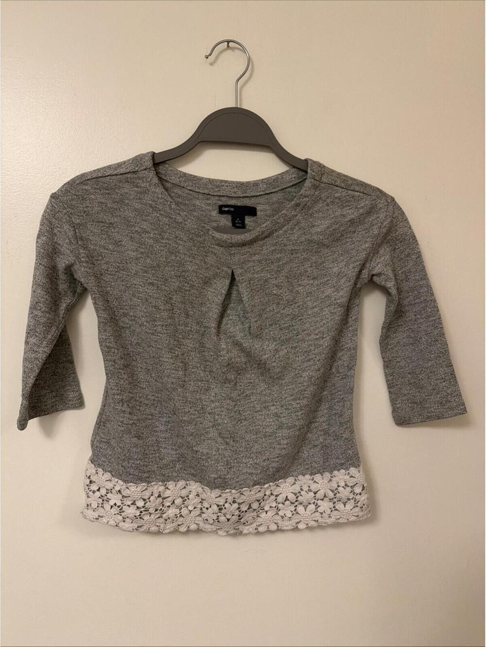 Baby Gap Gray Pullover Shirt With Lace Trim Size 6-7 Girls